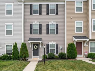 44 Chillingham Ct, Martinsburg, WV 25405