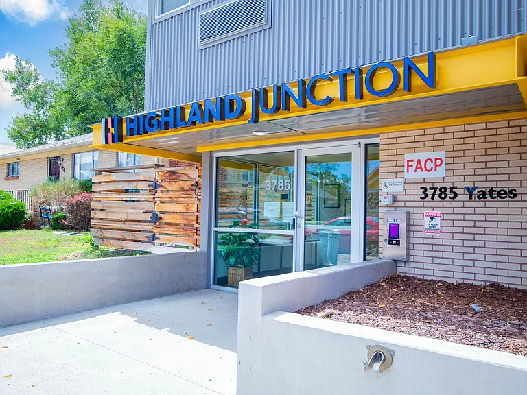 Highland Junction — Photo 25