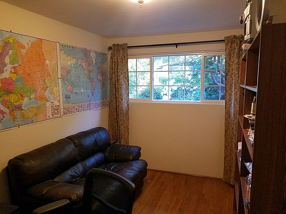 3rd image of 3763 138th Pl SE