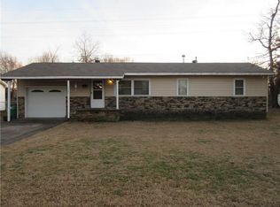 1305 Crawford Ave, Springdale, AR 72764