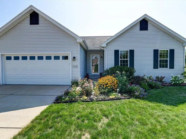 102 Ridgeline Drive, Columbus, WI 53925