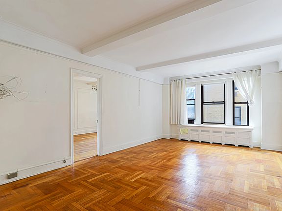 2nd image of 260 W End Ave
