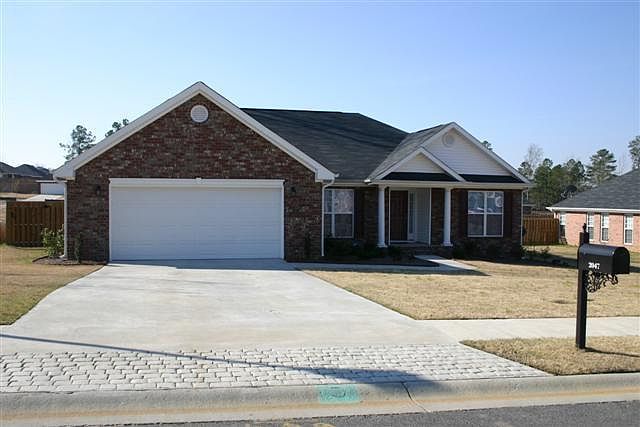 1st image of 2047 Lake Forest Dr