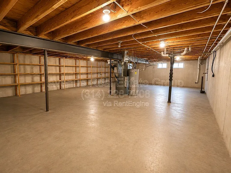 13241 Delft Dr — Photo 10