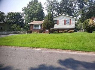 807 Lucky Rd, Severn, MD 21144