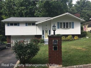 5310 Kensington Ln, Charleston, WV 25313