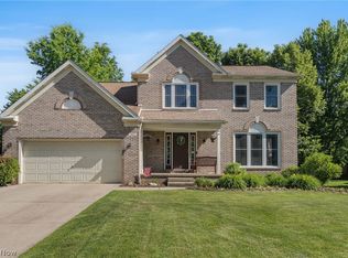 9187 Davis Way, Twinsburg, OH 44087