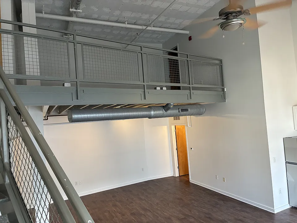 208 North 9th Street