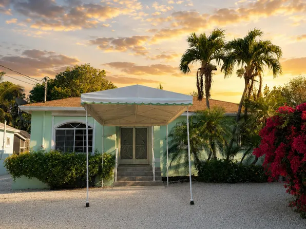 107 Marina Ave, Key Largo, FL 33037