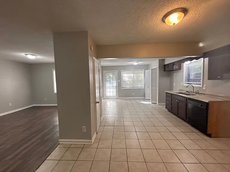 4199 Bacon St — Photo 14