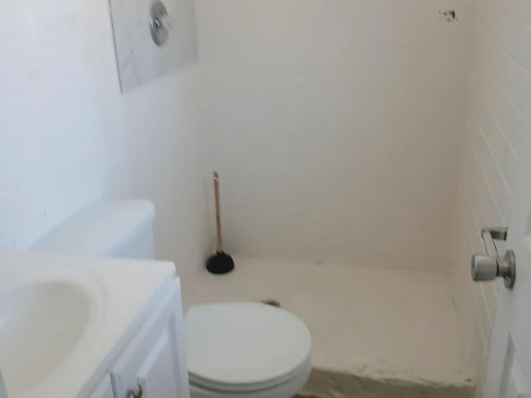 703 S Ridgewood Ave #7 — Photo 4