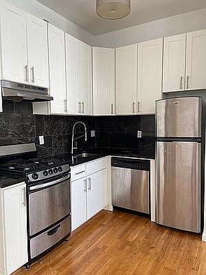 1st image of 11 Maiden Ln APT 15D