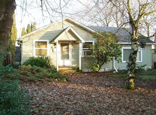 220 SE 94th Ave, Portland, OR 97216
