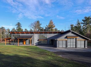 1160 Kilmorley Rd, Comox, BC V9M4C4