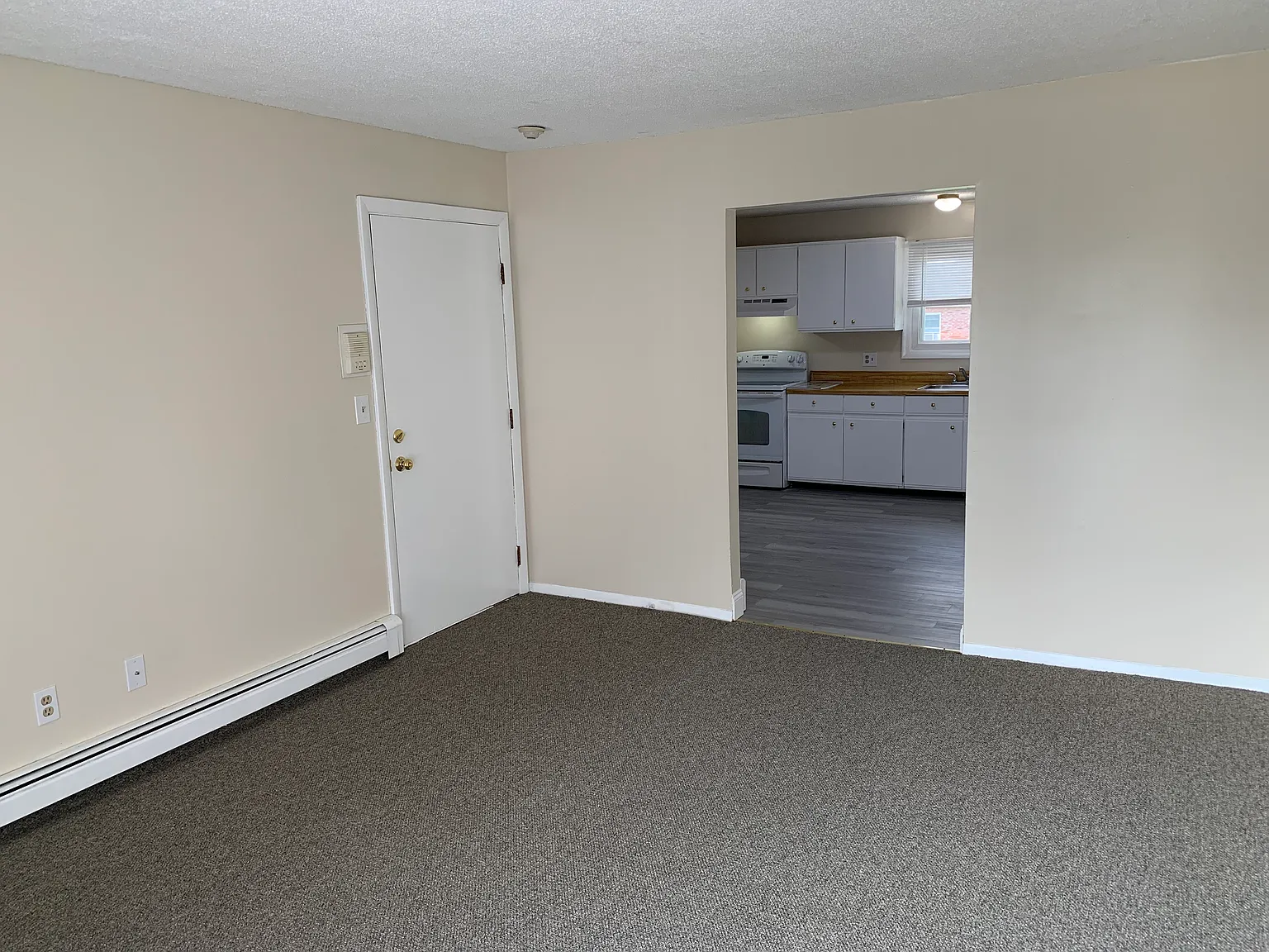 2 bed, 800 sqft, $1,850 — Photo 4