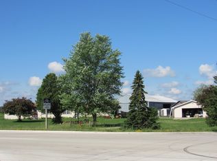 251 W Ripple Ave, Oshkosh, WI 54902