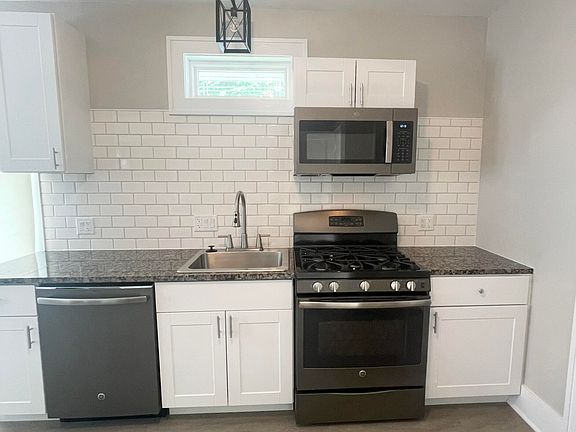 4th image of 1007 Alto Ave SE