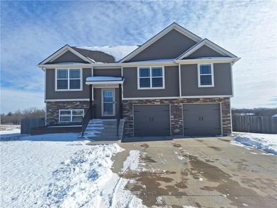 101 Lisa Ave, Lathrop, MO, 64465