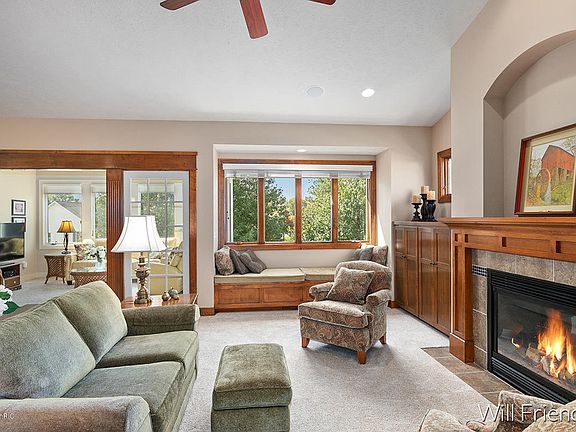 5th image of 4006 Del Mar View Dr SW