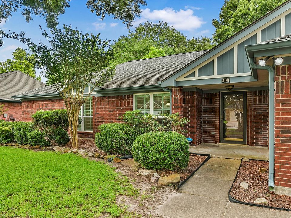 1st image of 408 Holly Fern Drive