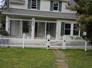 1852 E 223rd St, Euclid, OH 44117