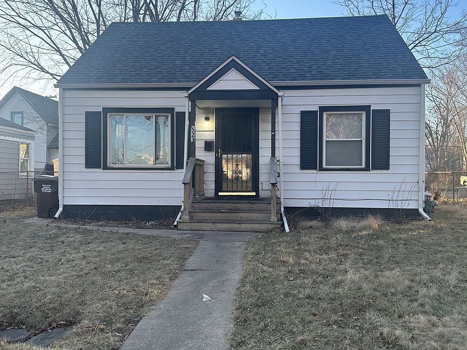1st image of 523 Webster Ave #1