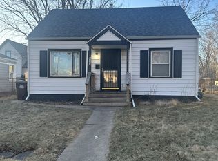 523 Webster Ave #1, Rockford, IL 61102
