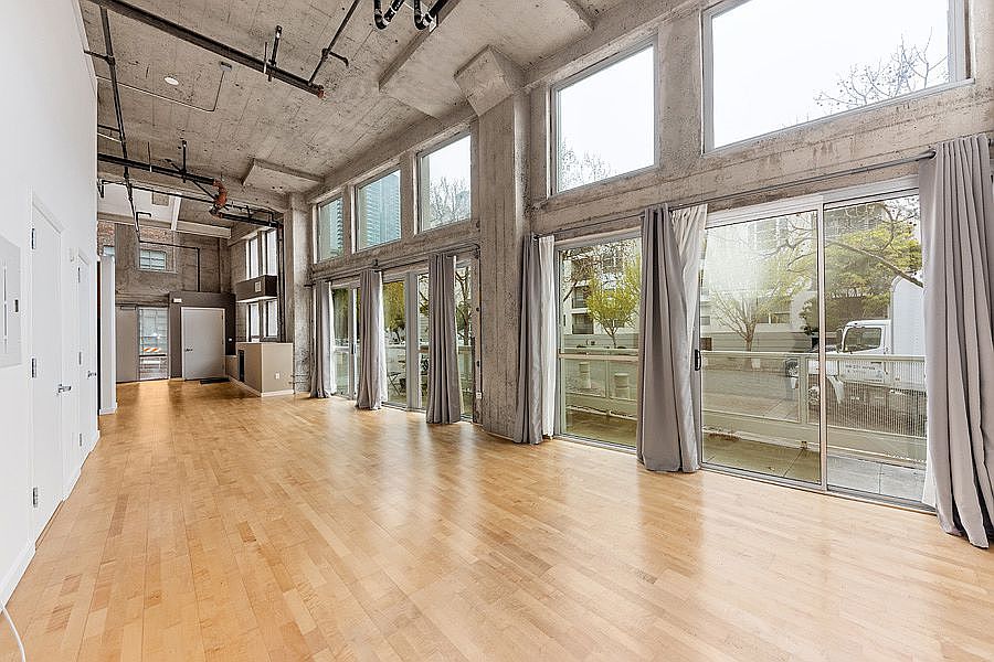 1st image of 1 Federal St APT 10