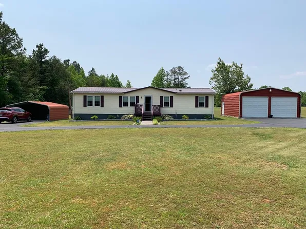 7204 Deer View Rd, Gretna, VA 24557