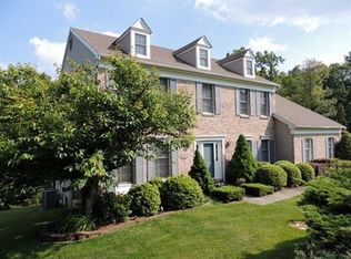 21 Warwick Rd, Flanders, NJ 07836