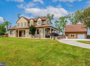 135 Swinehart Rd, Coatesville, PA 19320