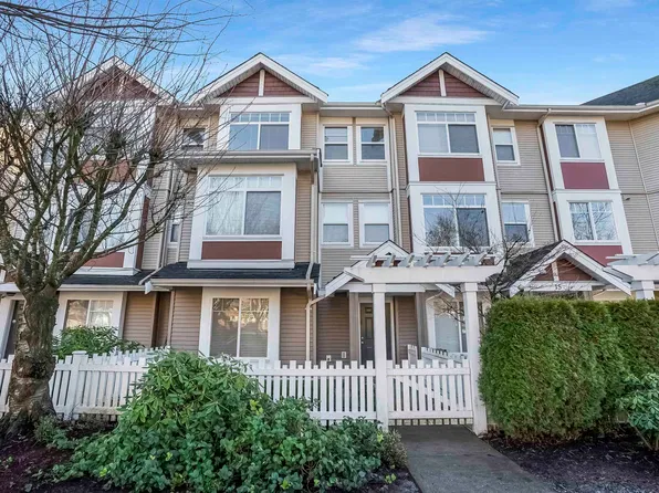 8676 158th St #16, Surrey, BC V4N 5W3