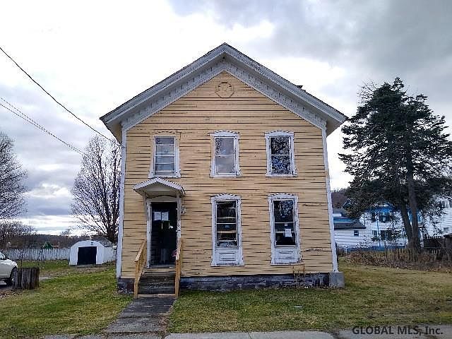 1st image of 65 Archibald St