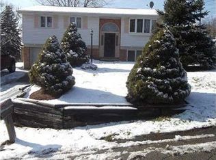 5121 Union St, Finleyville, PA