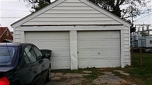 4th image of 402 Sandhurst Dr
