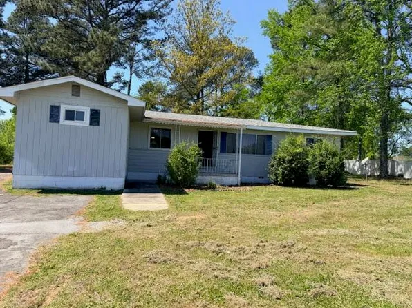 313 Walker Rd, Rossville, GA 30741