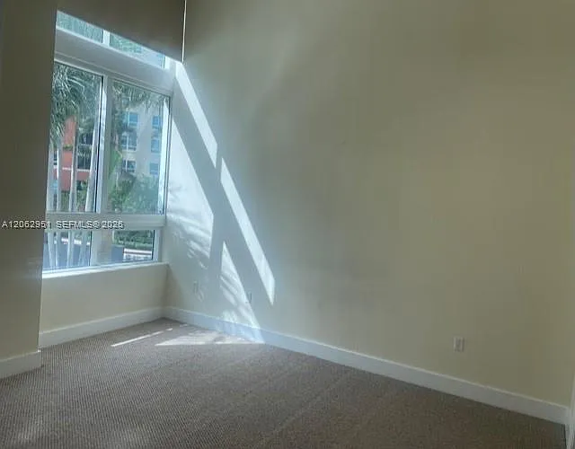 1900 N Bayshore Dr #511 — Photo 7