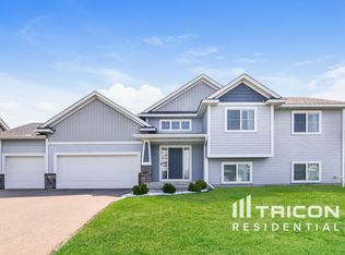 19856 Itea Ave, Lakeville, MN 55044