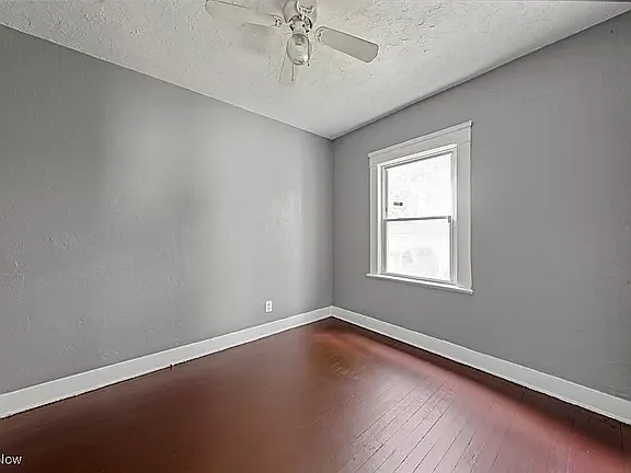 2807 E 119th St #2 — Photo 13