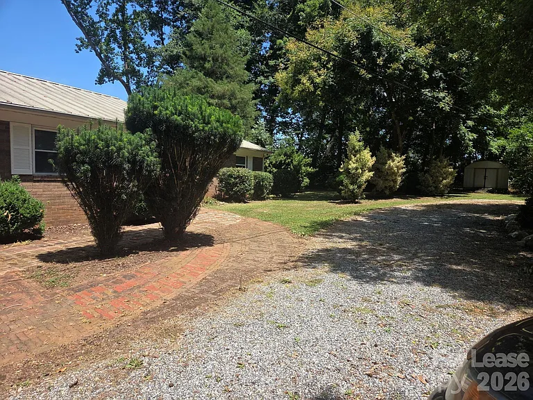 6750 Long Branch Rd — Photo 3
