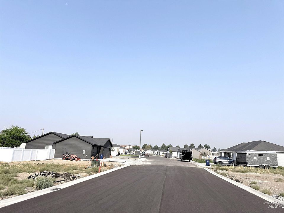 2nd image of LOT 3 Phase Ii Rupert #Ii