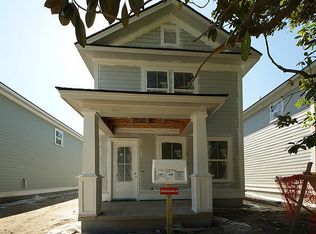 44 Shem Dr, Mount Pleasant, SC 29464