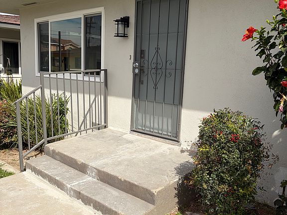 4th image of 7634 Garvalia Ave