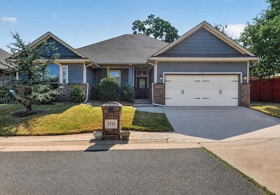 1st image of 3712 Oakridge Cir