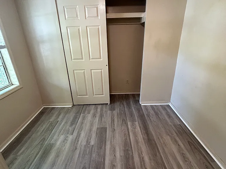120 Grether Ave — Photo 8
