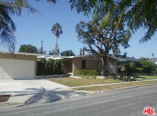 5815 S Chariton Ave, Los Angeles, CA 90056