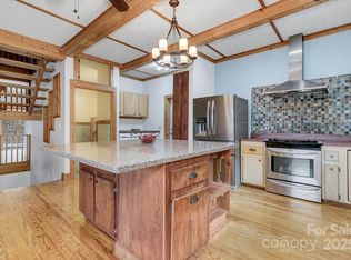 278 Kelses Valley Dr, Mars Hill, NC 28754