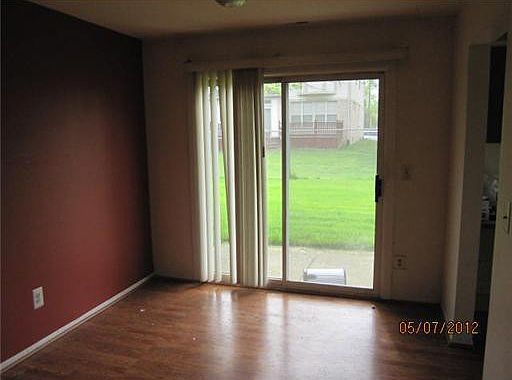 5th image of 1736 Orchard Dr