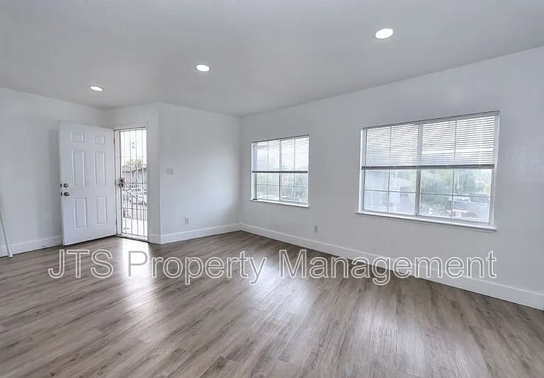 10524 Croetto Way #3 — Photo 10