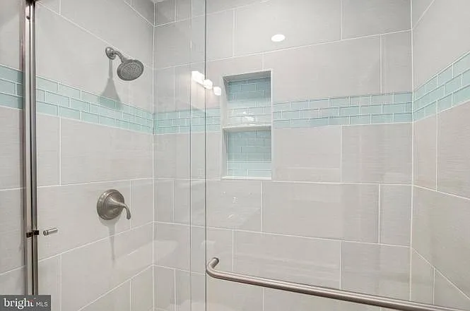 9937 Oakton Terrace Rd — Photo 26